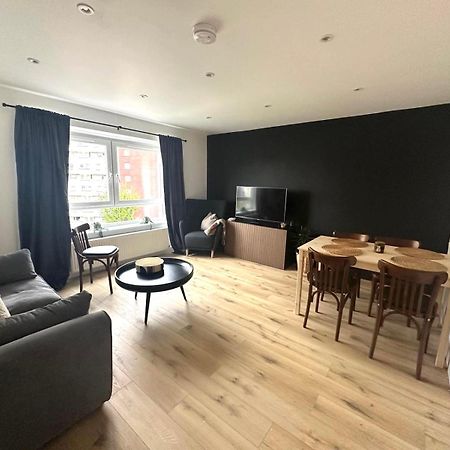 אדינבורו Holyrood Central Apartment מראה חיצוני תמונה