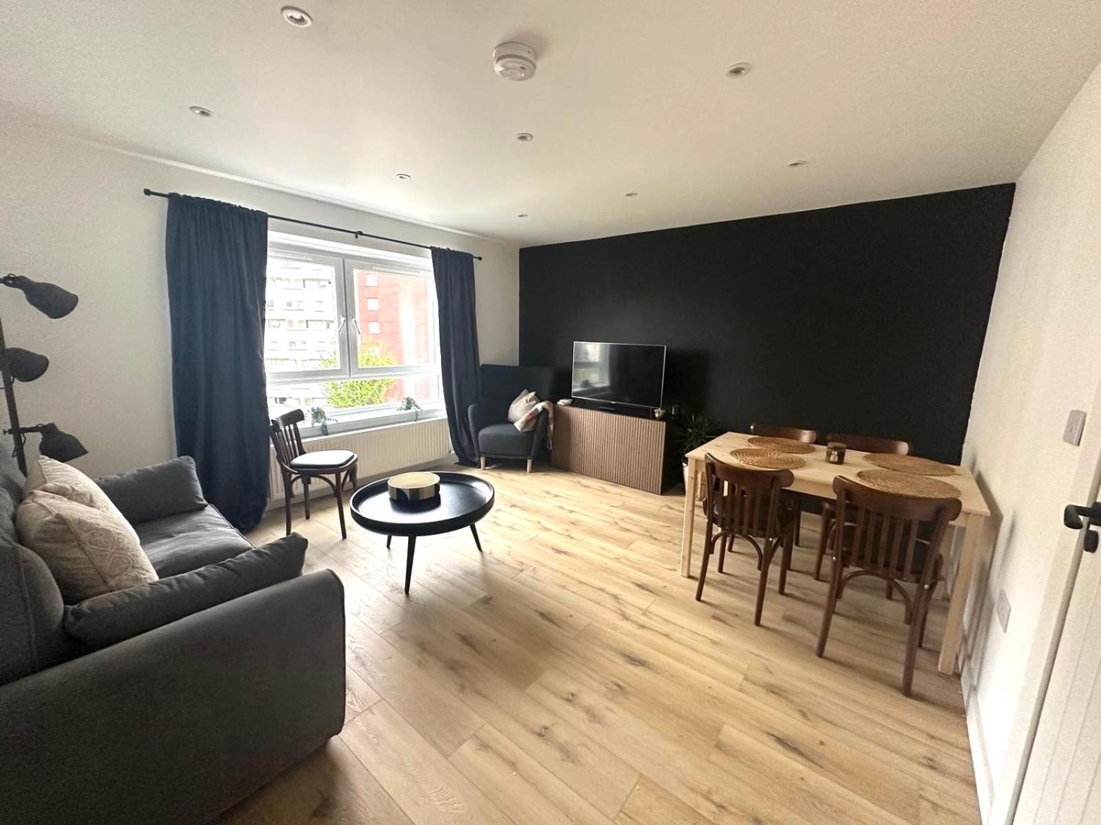 אדינבורו Holyrood Central Apartment מראה חיצוני תמונה