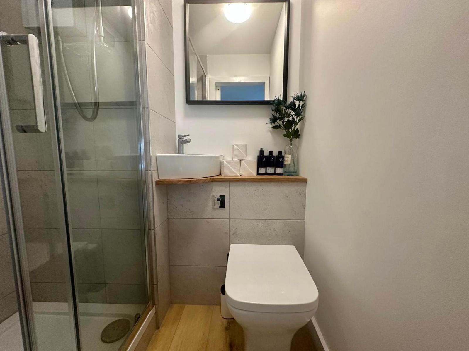 אדינבורו Holyrood Central Apartment מראה חיצוני תמונה